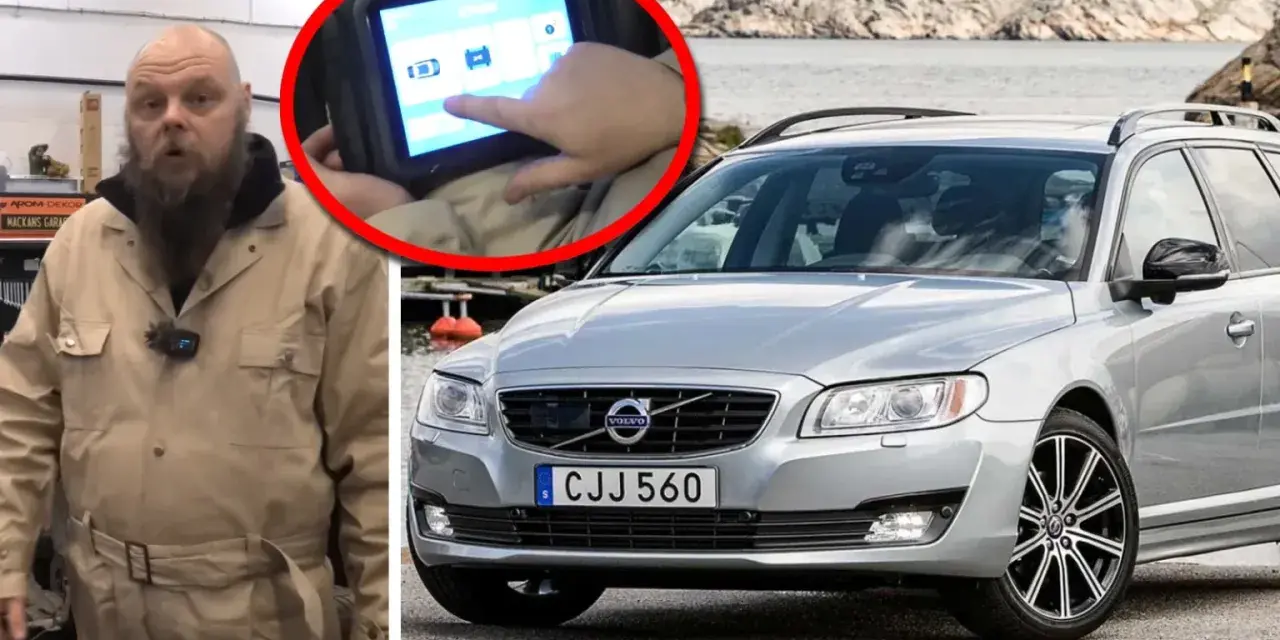 Mekaniker kollar felkoder på en Volvo V70 med en diagnosdator.
