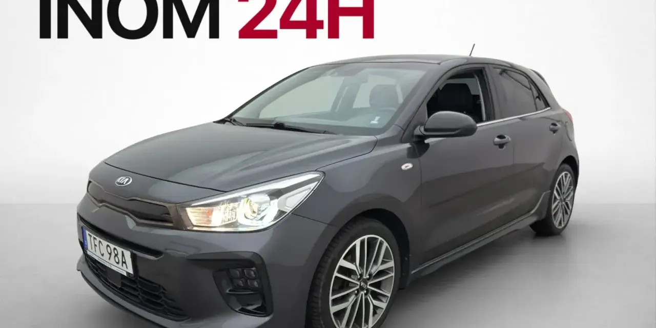 Grå Kia Rio, hemleverans inom 24h i Sverige. Inga problem med denna bil!