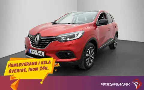 Röd Renault Kadjar, redo för en provkörning. Hemleverans i hela Sverige inom 24h.