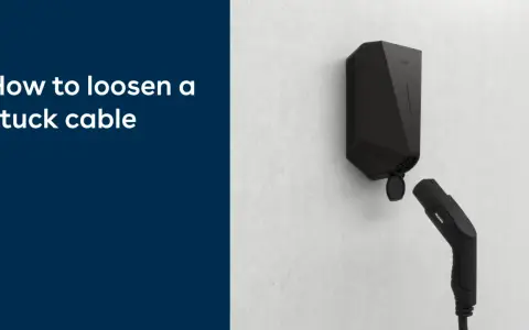 En svart Easee laddbox med en laddkabel som sitter fast. Texten "How to loosen a stuck cable" visas.