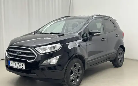 Svart Ford Ecosport med registreringsskylten PHX 763. En potentiell ford ecosport problem kan vara att den är lite dammig.