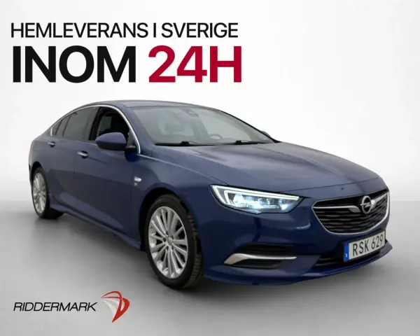 Blå Opel Insignia, perfekt för en begtest i Sverige. Hemleverans inom 24 timmar.
